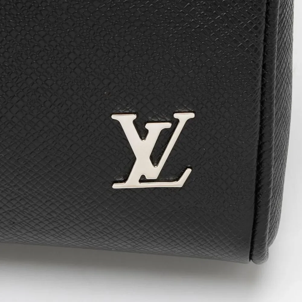 Louis Vuitton Taiga Leather Alex BB Messenger